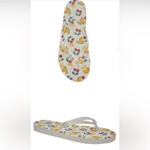 Michael Kors flip flops size 9